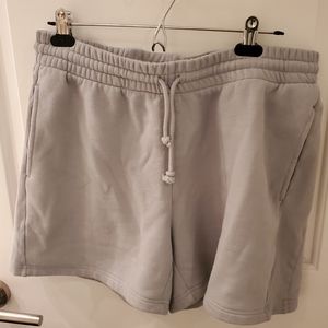 Aritzia Tna cozy fleece boyfriend sweatshort